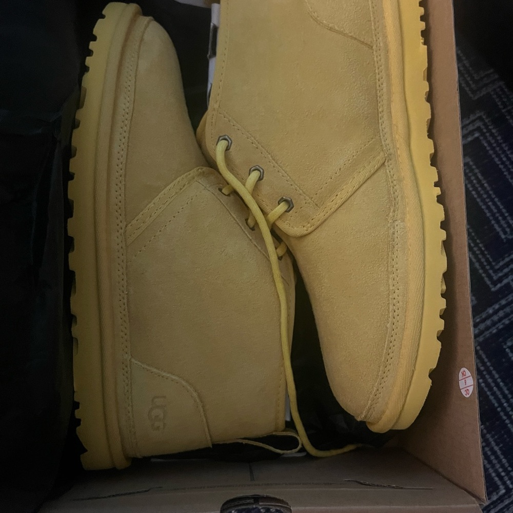 Ugg neumel boots